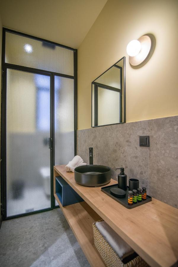 Metis Urbane Living Spaces Афіни Екстер'єр фото